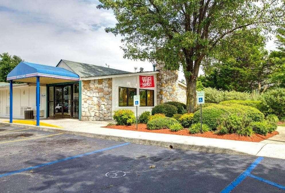 Knights Inn Burlington Nc Extérieur photo